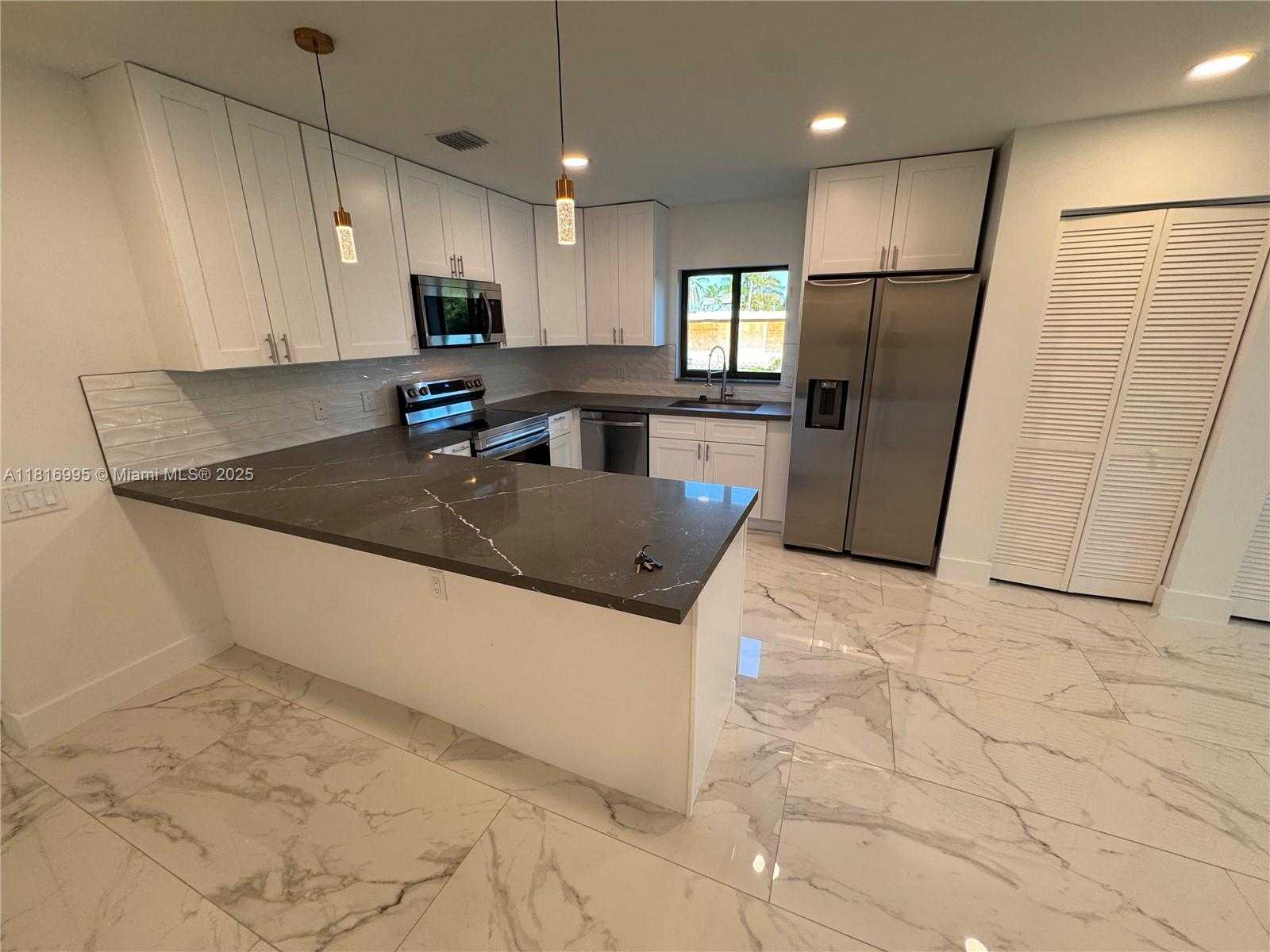 Small Image of 2430 NORTH WEST 22ND RD, Fort Lauderdale Number 11