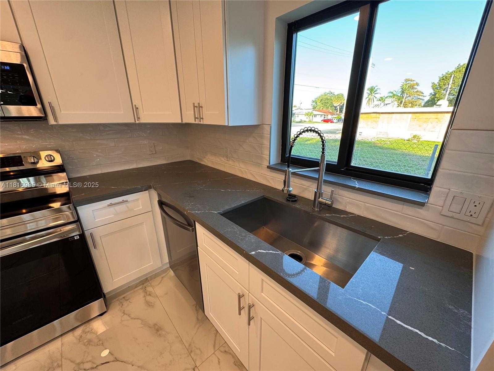 Small Image of 2430 NORTH WEST 22ND RD, Fort Lauderdale Number 12