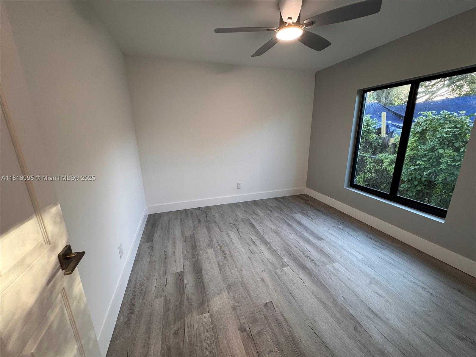 Small Image of 2430 NORTH WEST 22ND RD, Fort Lauderdale Number 31