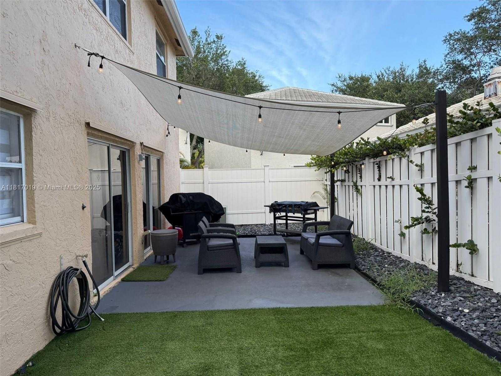 Small Image of 9825 NORTH WEST 2ND CT, Plantation Number 26