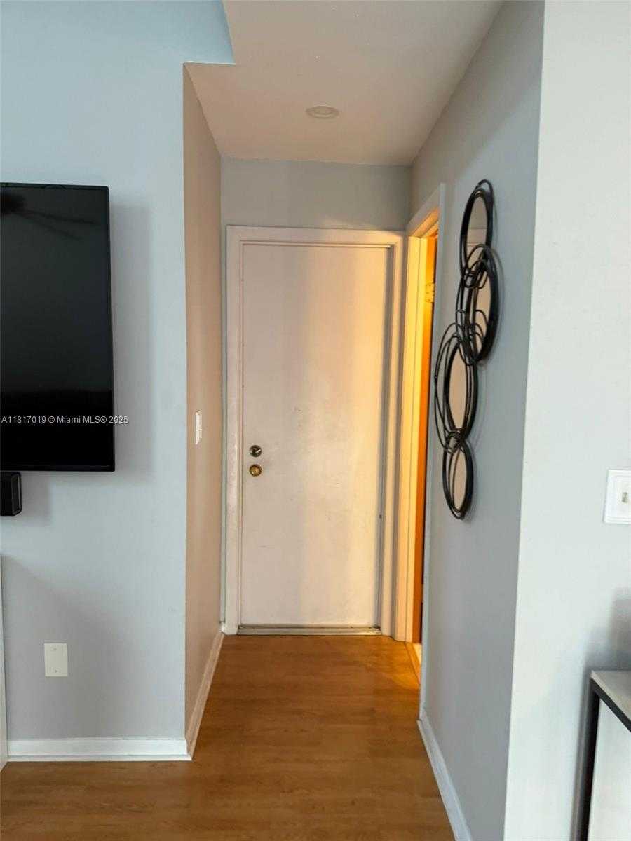 Small Image of 9825 NORTH WEST 2ND CT, Plantation Number 5
