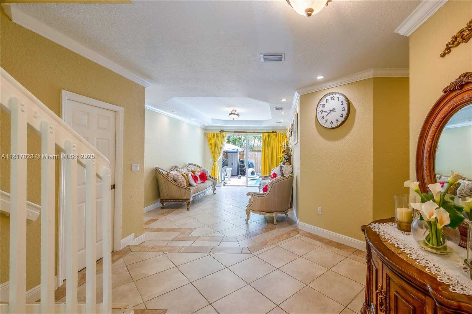 Small Image of 9111 SOUTH WEST 162ND LN, Palmetto Bay Number 16