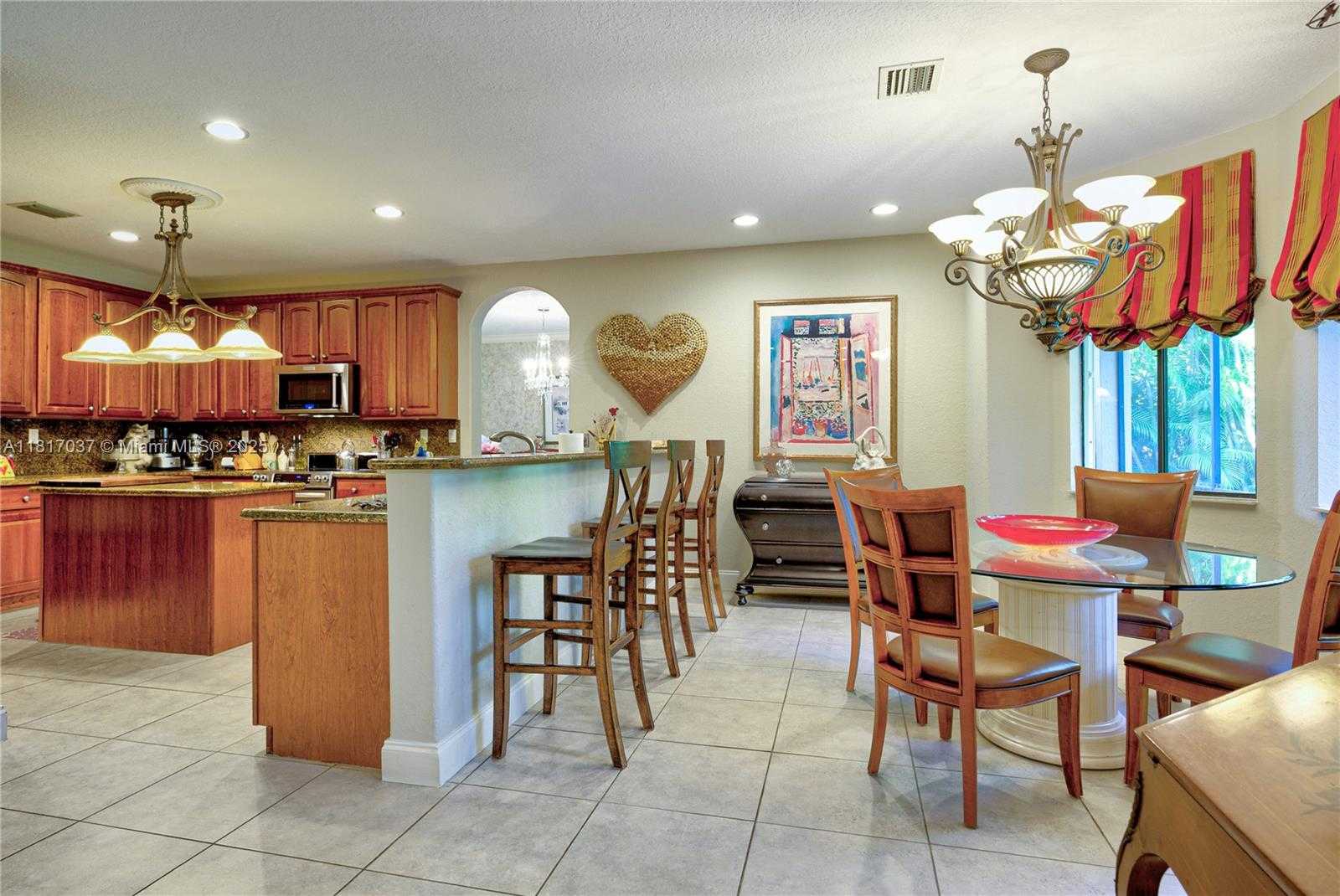 Small Image of 7665 SOUTH WEST 193RD LN, Cutler Bay Number 10