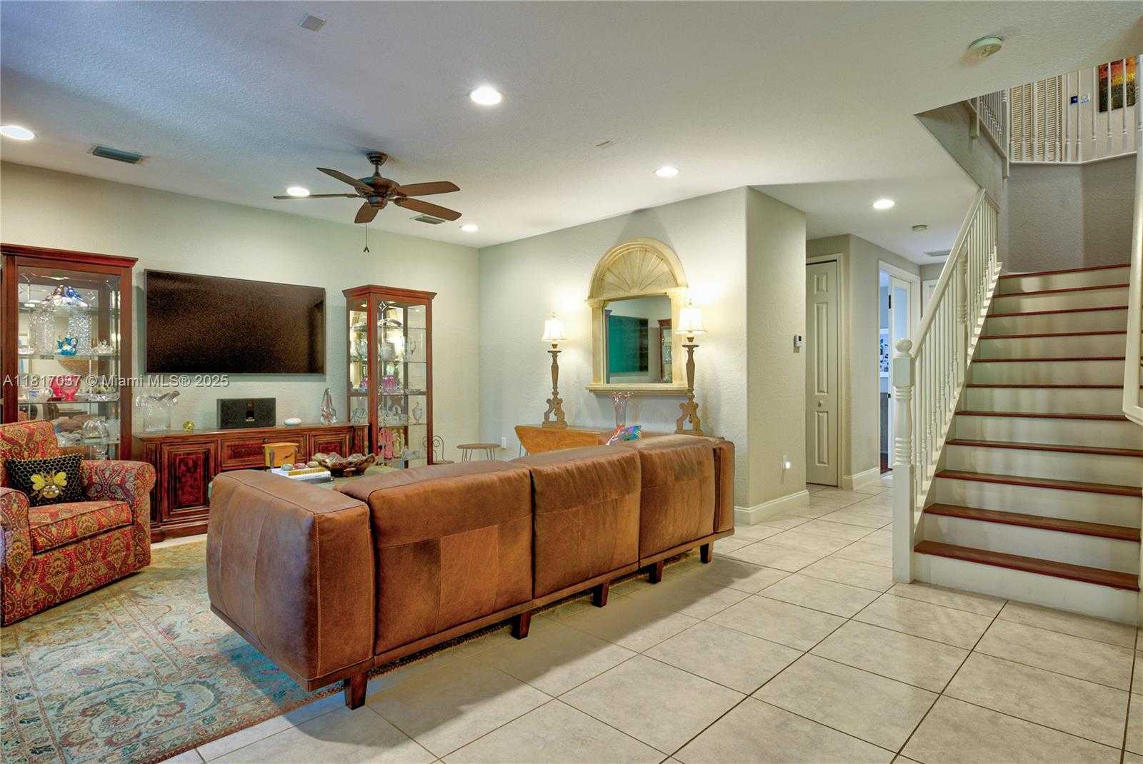 Small Image of 7665 SOUTH WEST 193RD LN, Cutler Bay Number 11