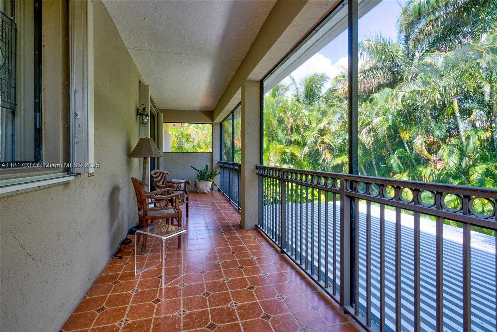Small Image of 7665 SOUTH WEST 193RD LN, Cutler Bay Number 28