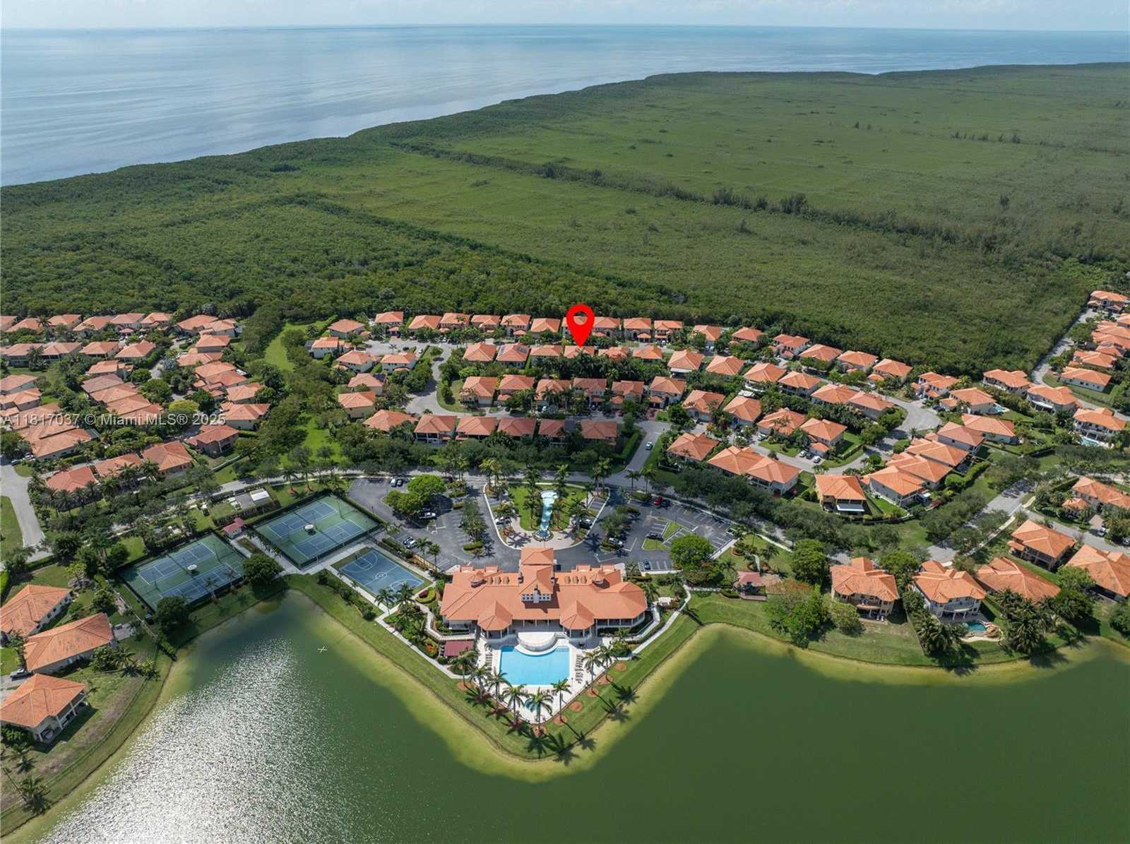 Small Image of 7665 SOUTH WEST 193RD LN, Cutler Bay Number 36