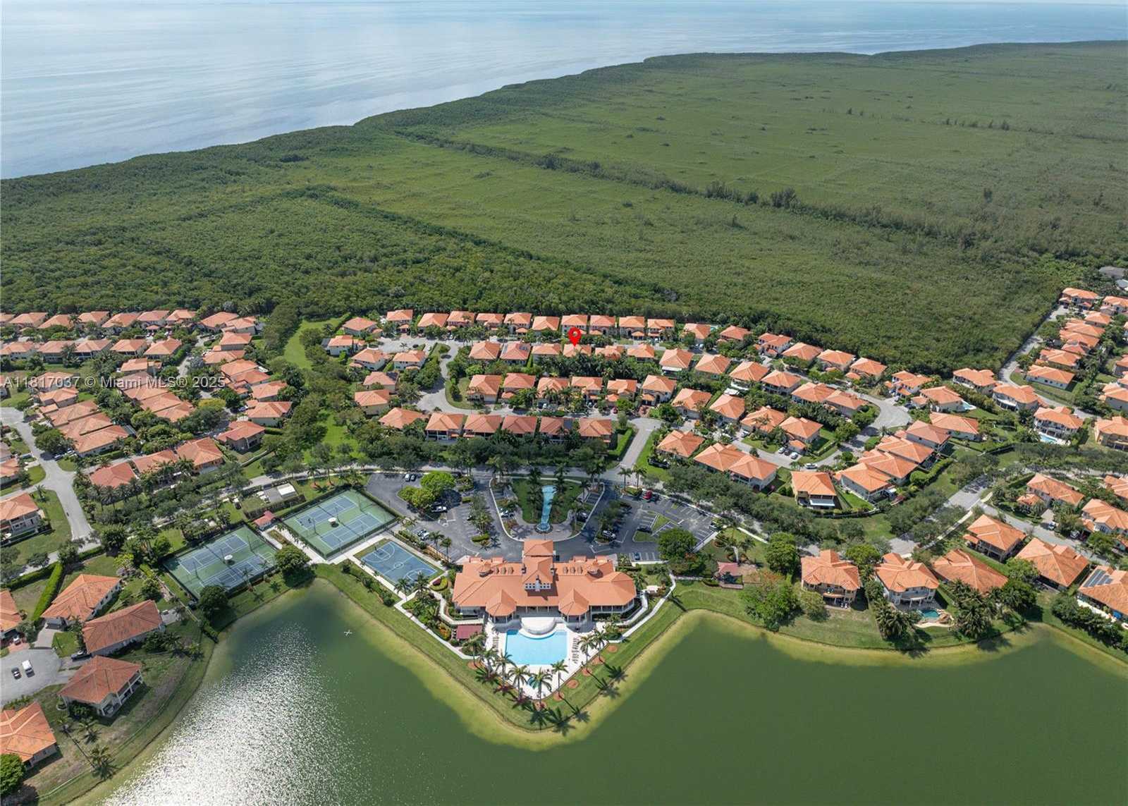 Small Image of 7665 SOUTH WEST 193RD LN, Cutler Bay Number 37