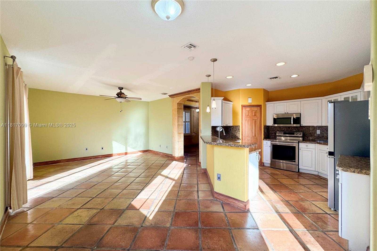 Small Image of 16120 SOUTH WEST 91ST CT, Palmetto Bay Number 13