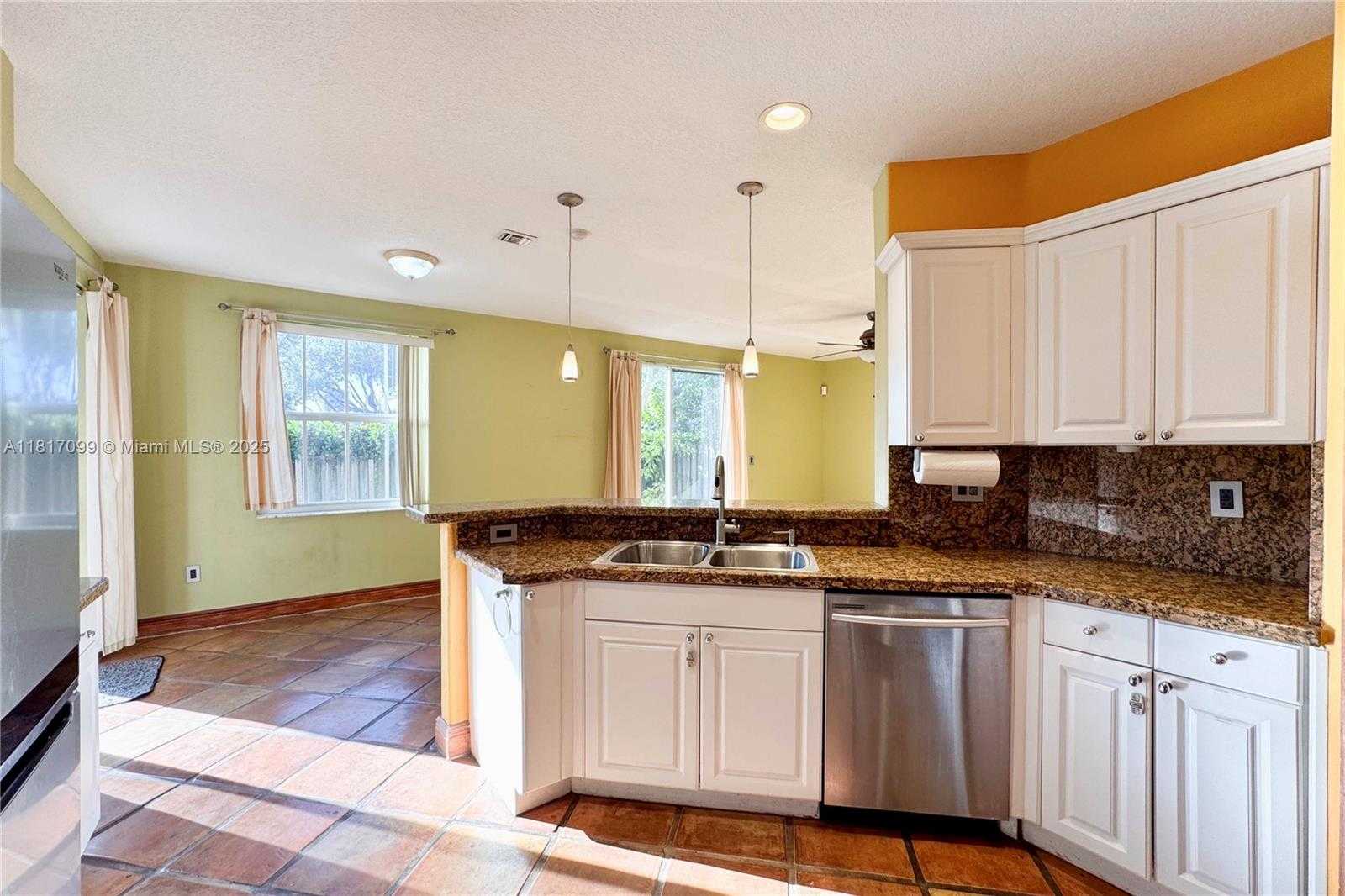 Small Image of 16120 SOUTH WEST 91ST CT, Palmetto Bay Number 17