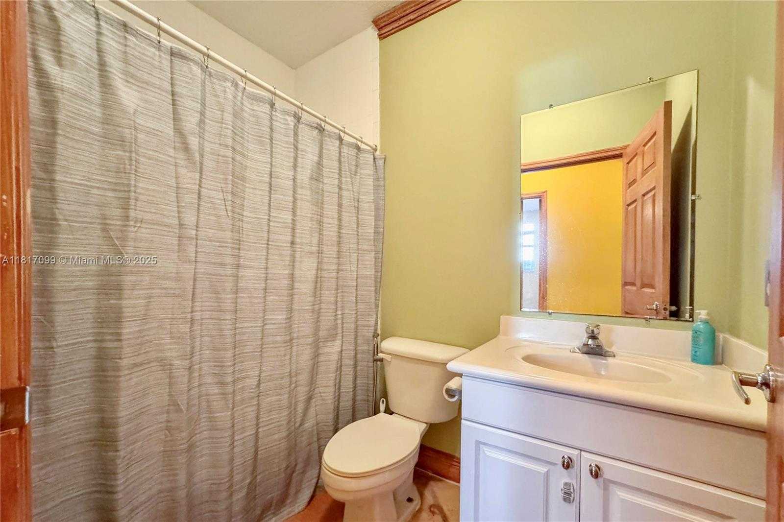 Small Image of 16120 SOUTH WEST 91ST CT, Palmetto Bay Number 21