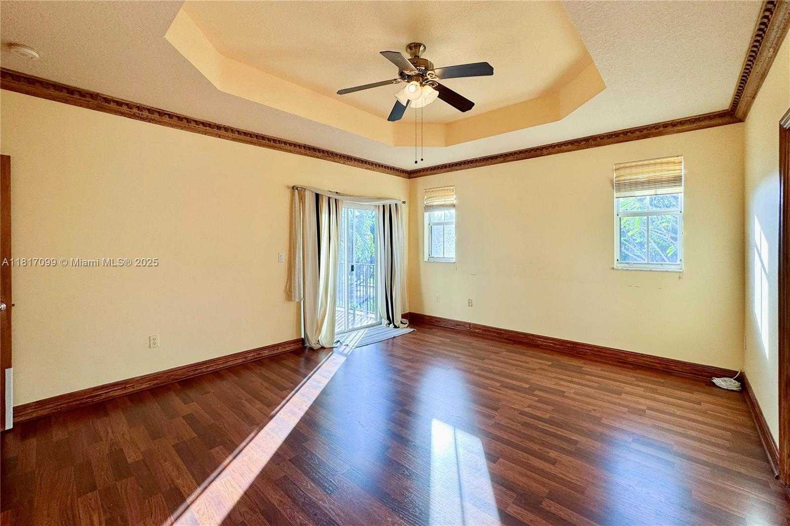 Small Image of 16120 SOUTH WEST 91ST CT, Palmetto Bay Number 36