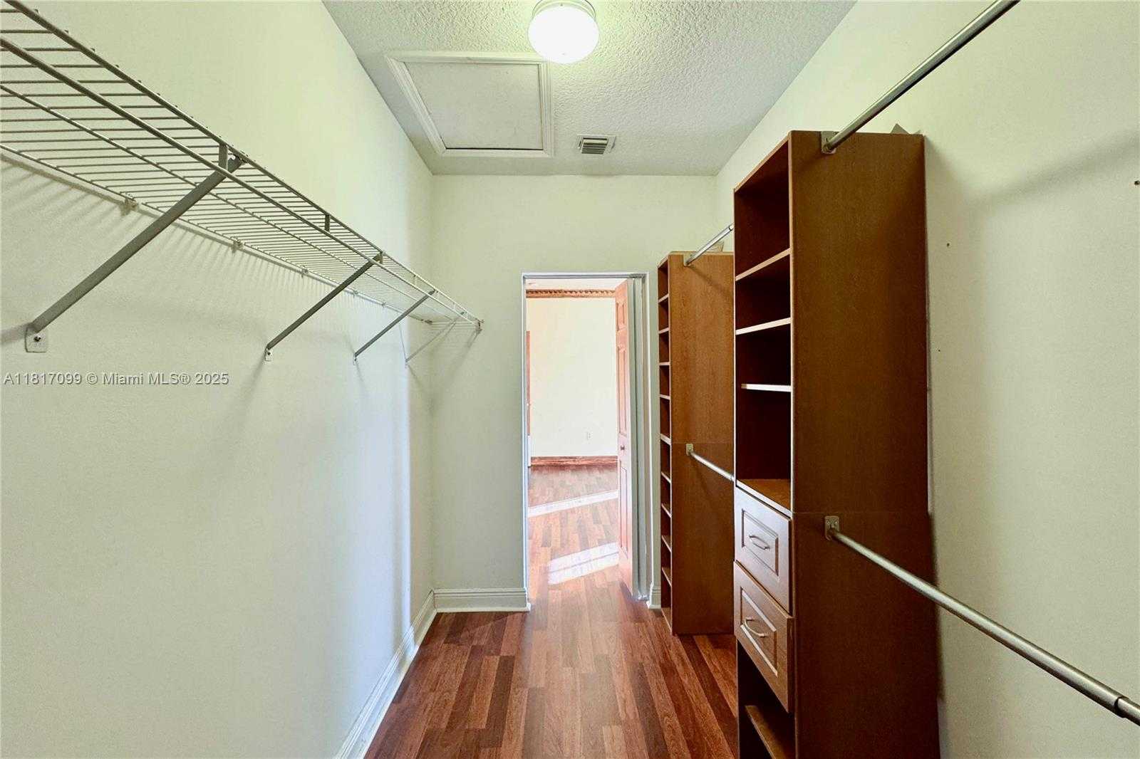 Small Image of 16120 SOUTH WEST 91ST CT, Palmetto Bay Number 37