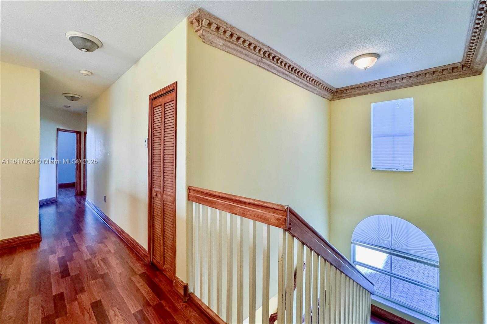 Small Image of 16120 SOUTH WEST 91ST CT, Palmetto Bay Number 38