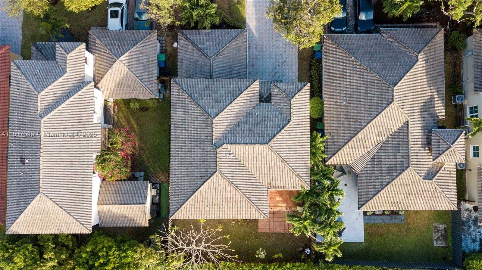 Small Image of 16120 SOUTH WEST 91ST CT, Palmetto Bay Number 47
