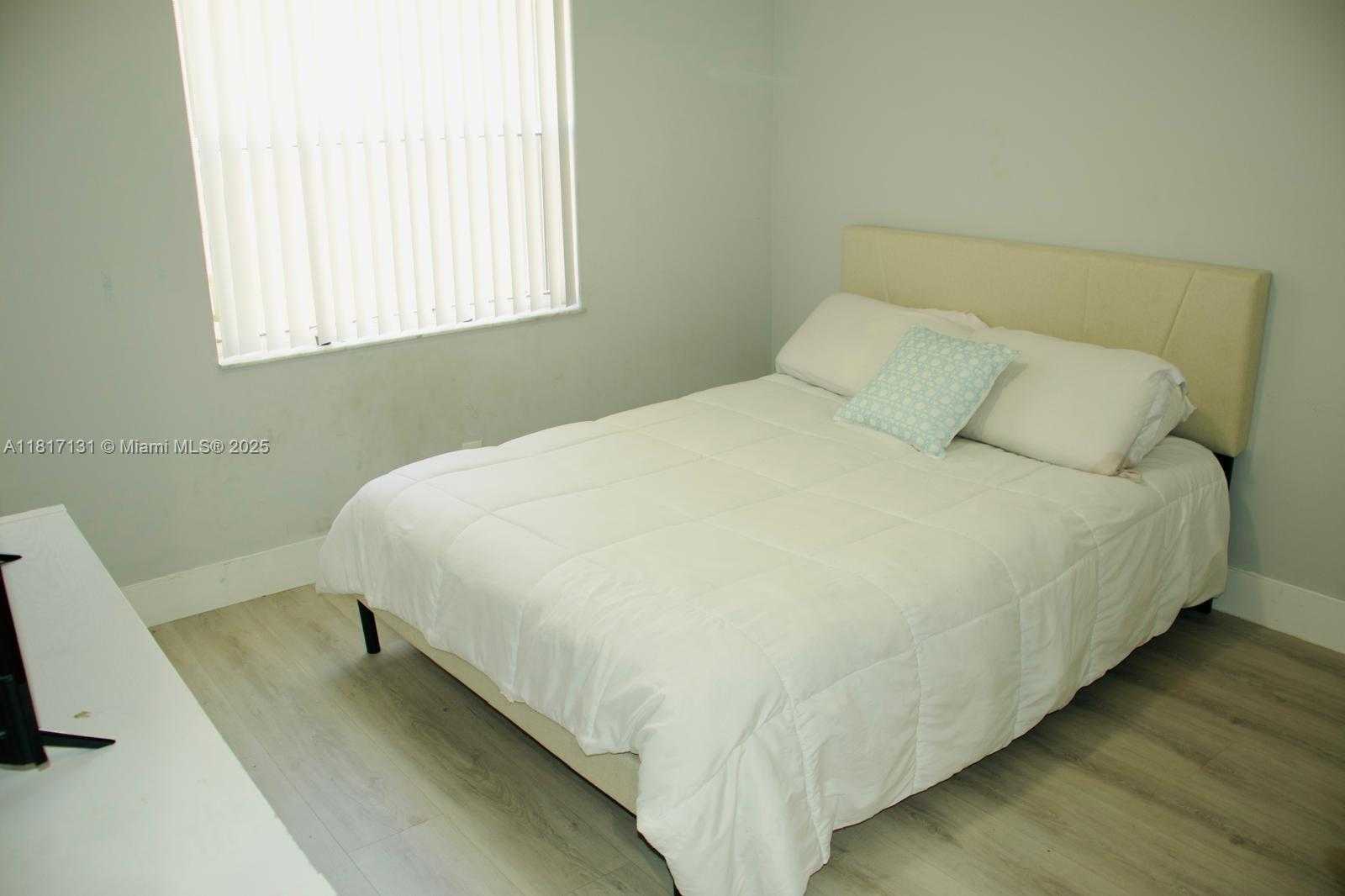 Small Image of 1550 SOUTH WEST 52ND TER, Plantation Number 10