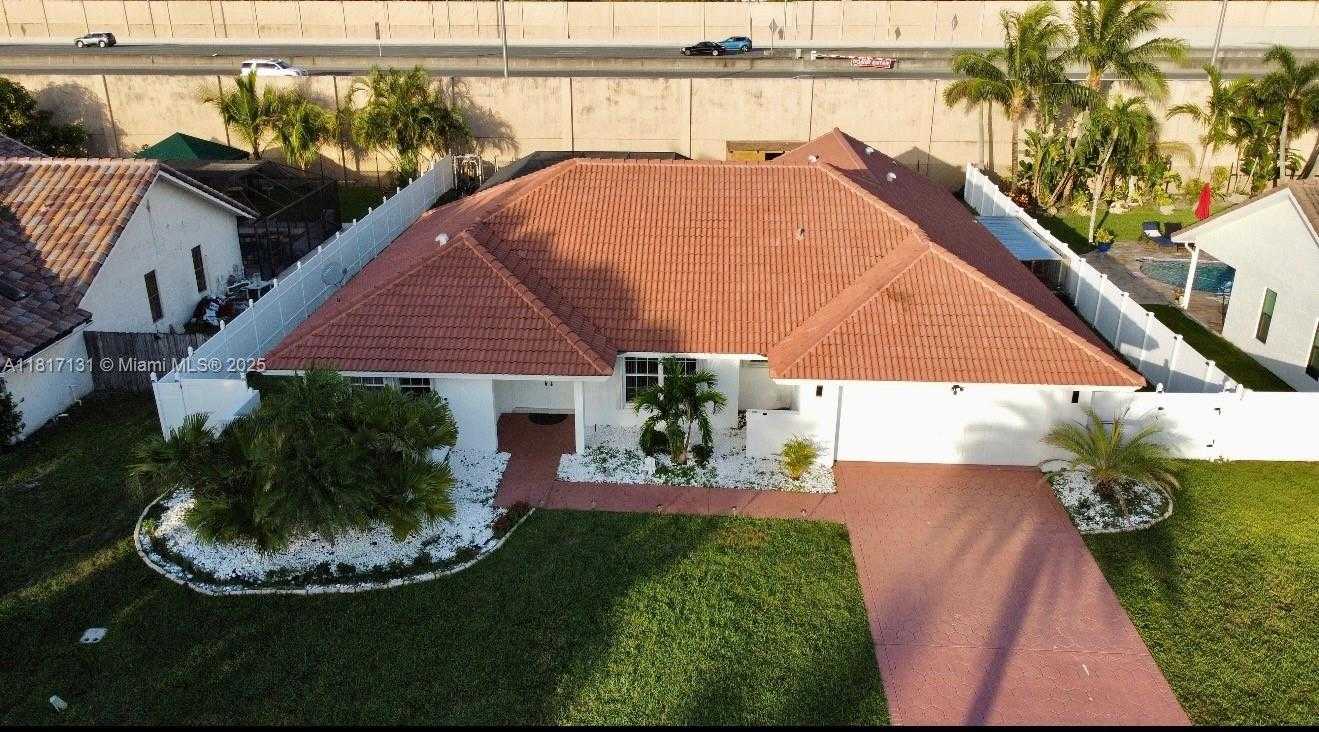 Small Image of 1550 SOUTH WEST 52ND TER, Plantation Number 20