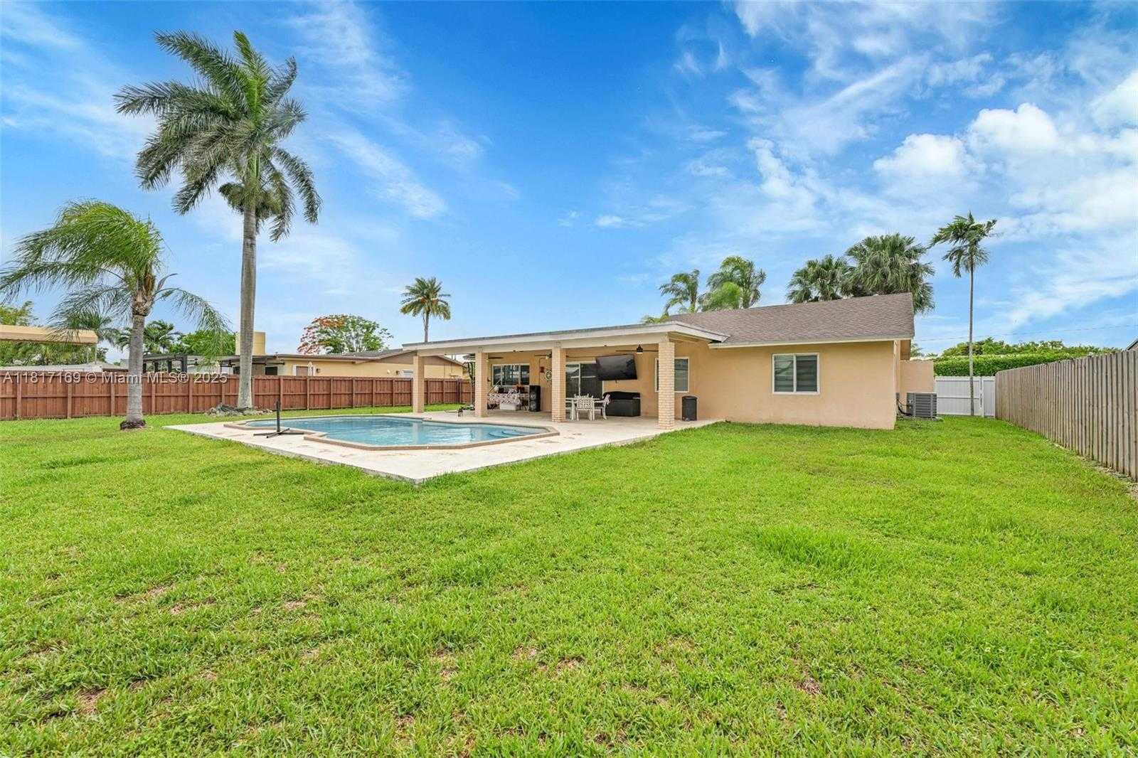 Small Image of 30930 SOUTH WEST 190TH AVE, Homestead Number 24