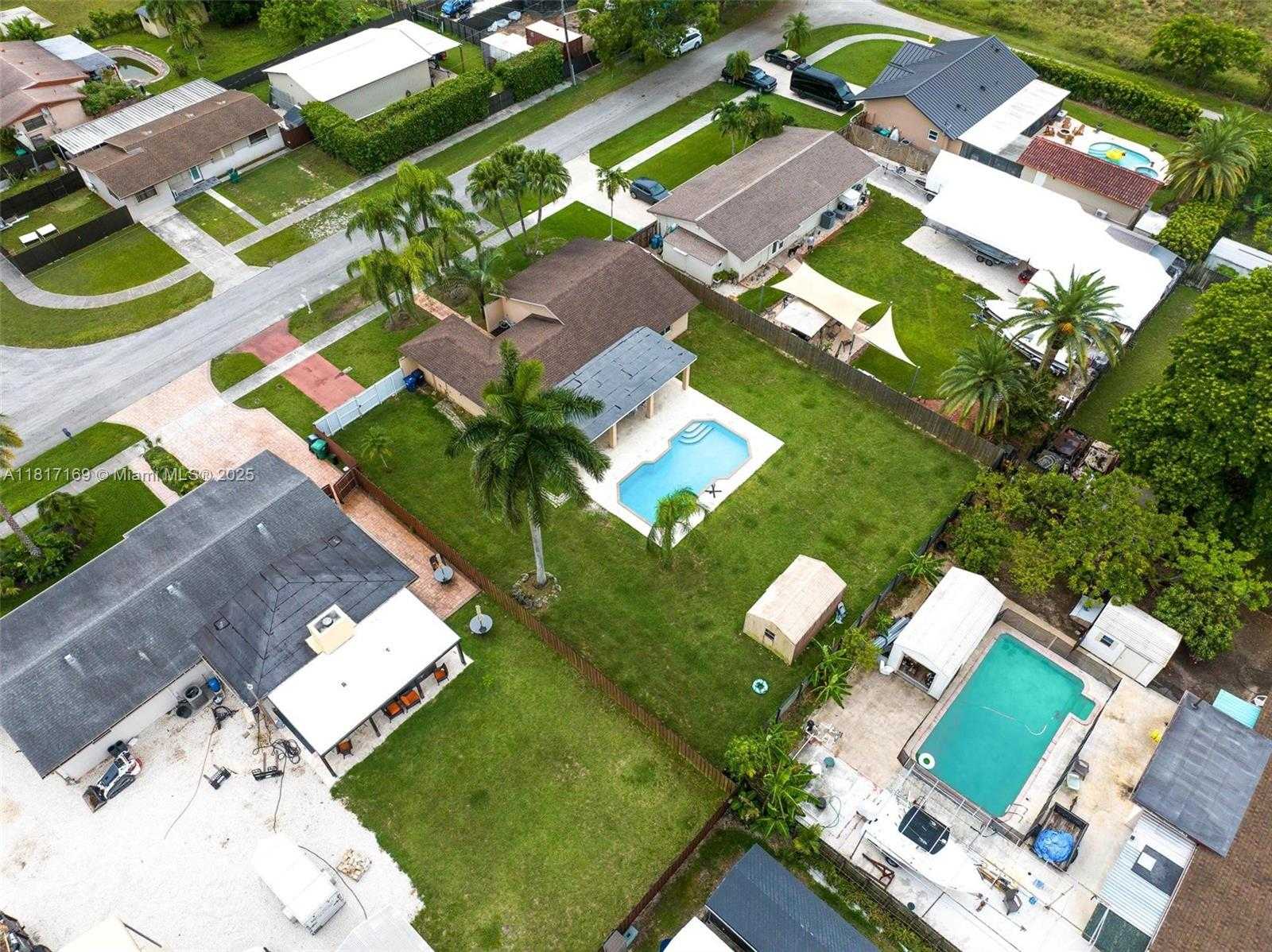 Small Image of 30930 SOUTH WEST 190TH AVE, Homestead Number 35