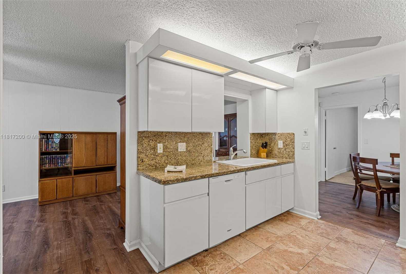 Small Image of 1110 NORTH WEST 90TH WAY, Plantation Number 14