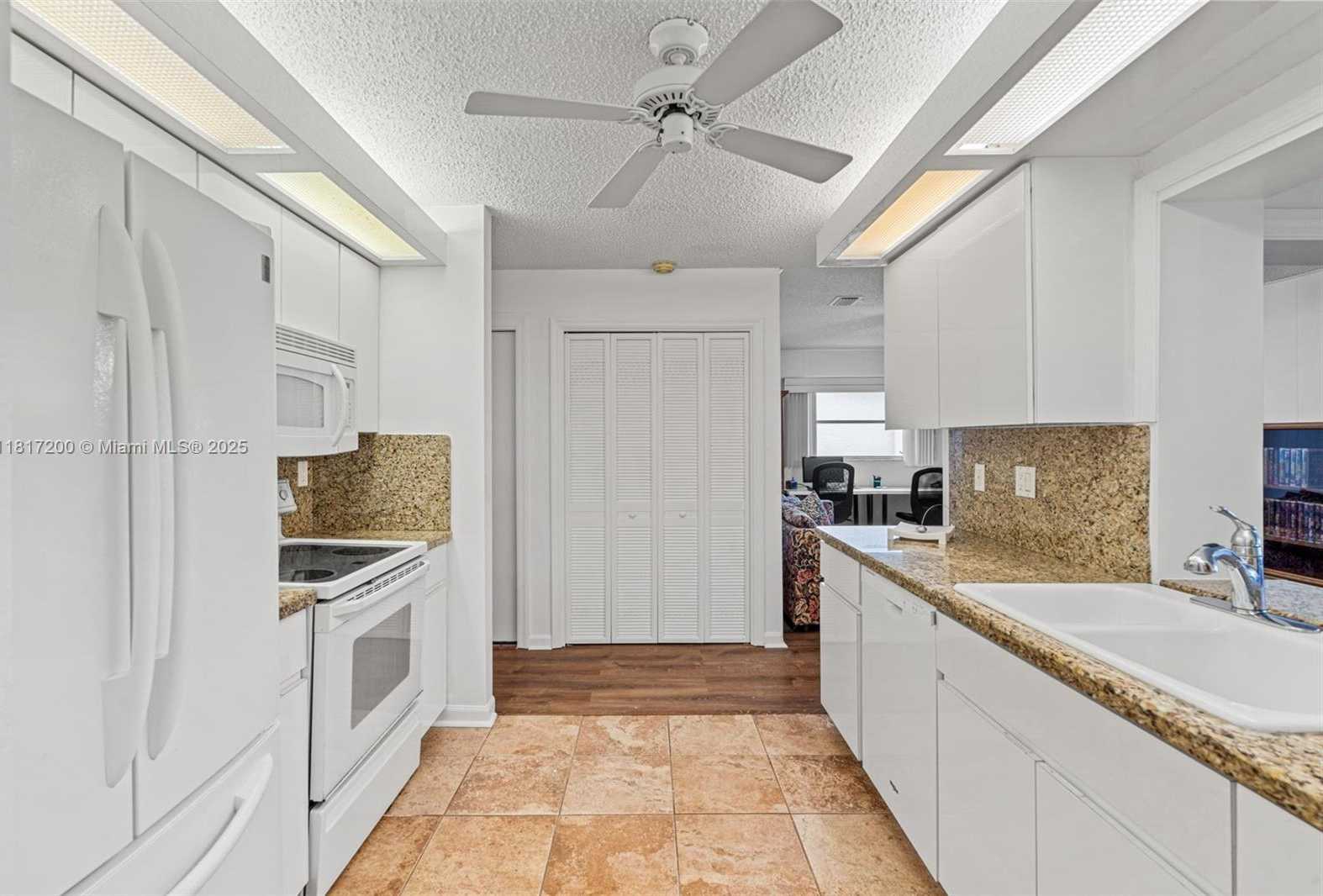 Small Image of 1110 NORTH WEST 90TH WAY, Plantation Number 15