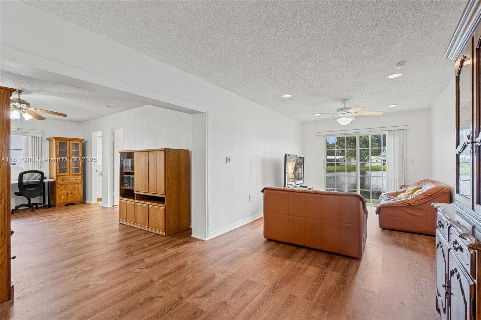 Small Image of 1110 NORTH WEST 90TH WAY, Plantation Number 19