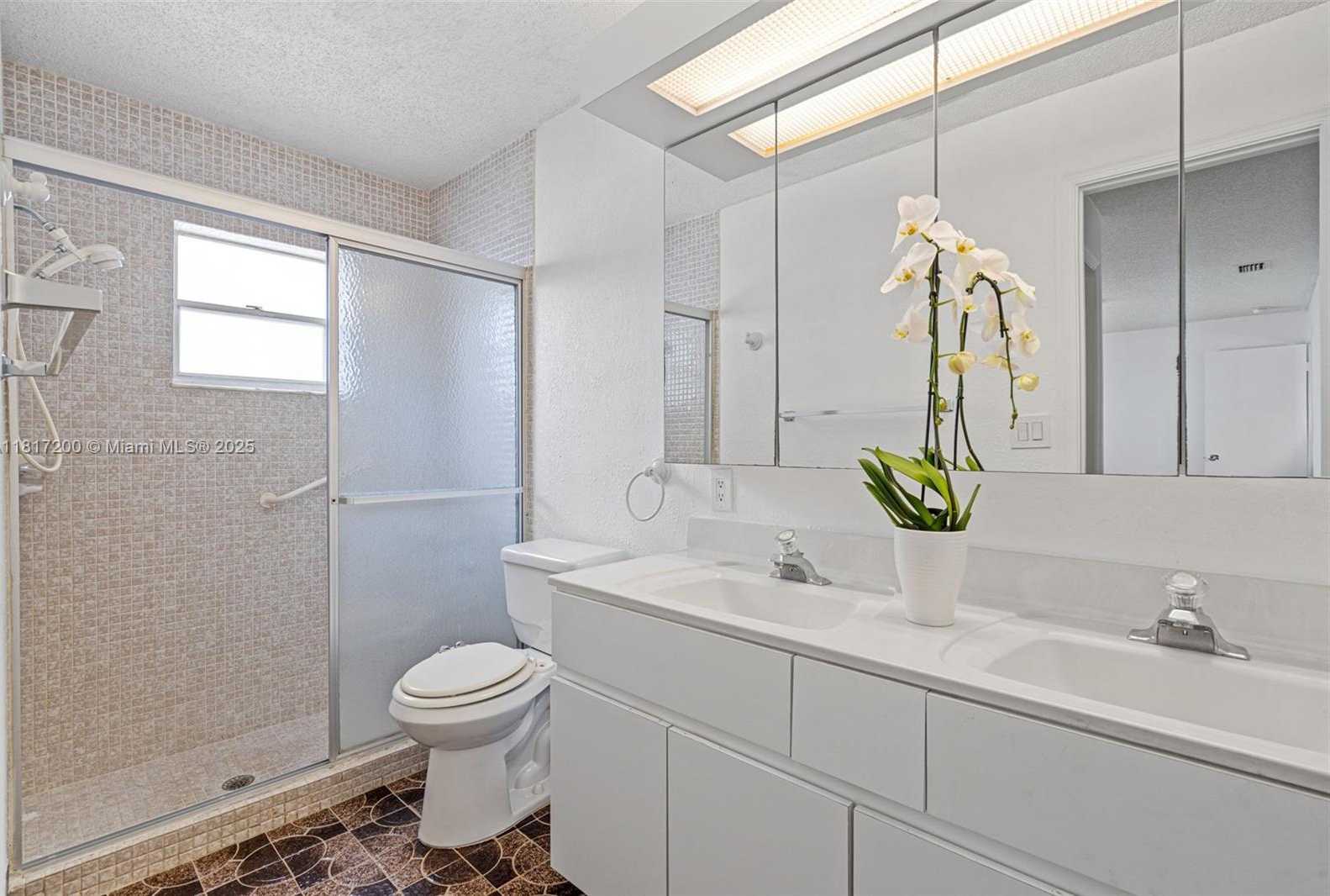 Small Image of 1110 NORTH WEST 90TH WAY, Plantation Number 29