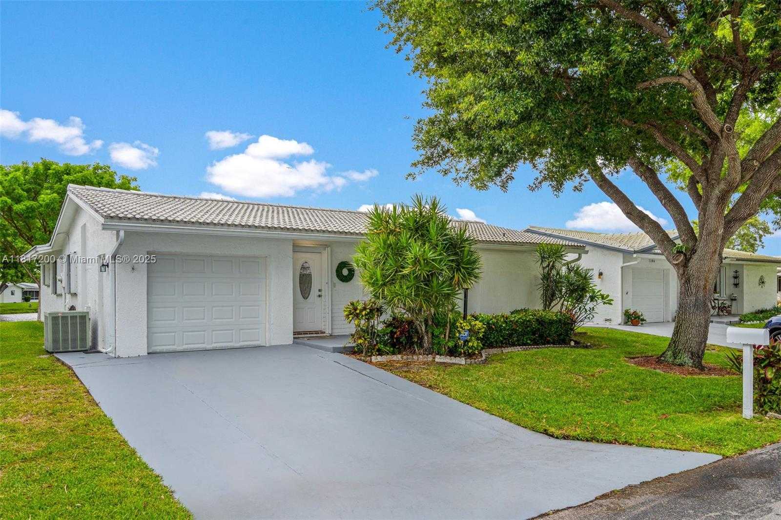Small Image of 1110 NORTH WEST 90TH WAY, Plantation Number 3