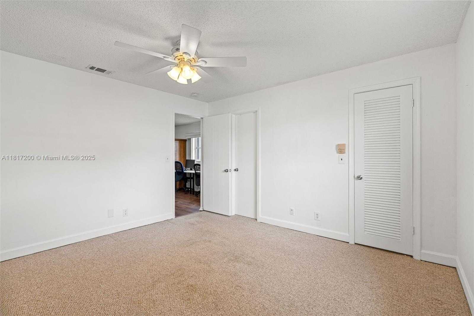 Small Image of 1110 NORTH WEST 90TH WAY, Plantation Number 31