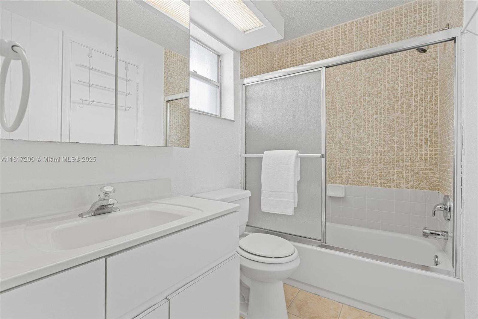Small Image of 1110 NORTH WEST 90TH WAY, Plantation Number 32