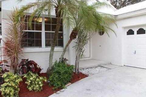 Small Image of 9462 NORTH WEST 8TH CIR, Plantation Number 2
