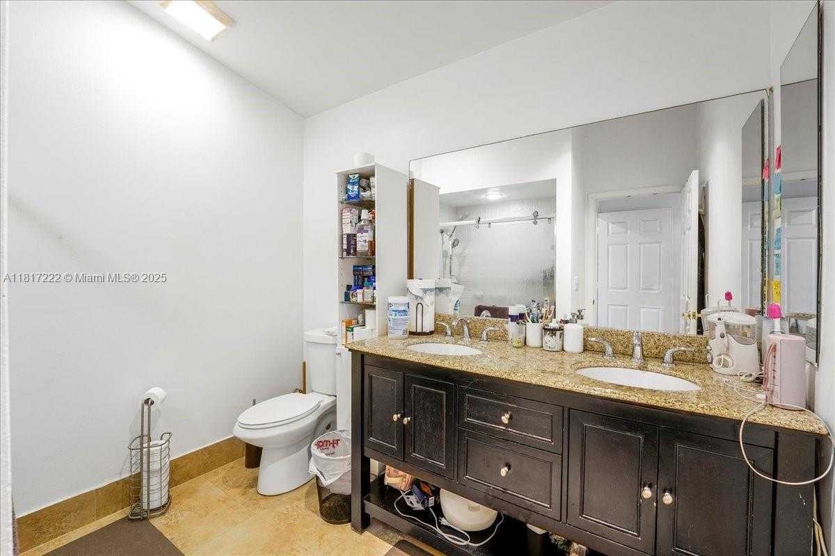 Small Image of 9462 NORTH WEST 8TH CIR, Plantation Number 39
