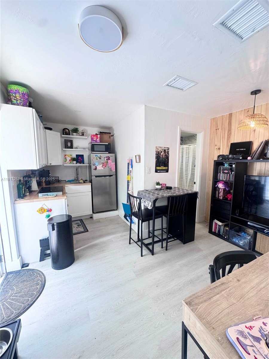 Small Image of 3731 SOUTH WEST 58TH TER, Davie Number 28