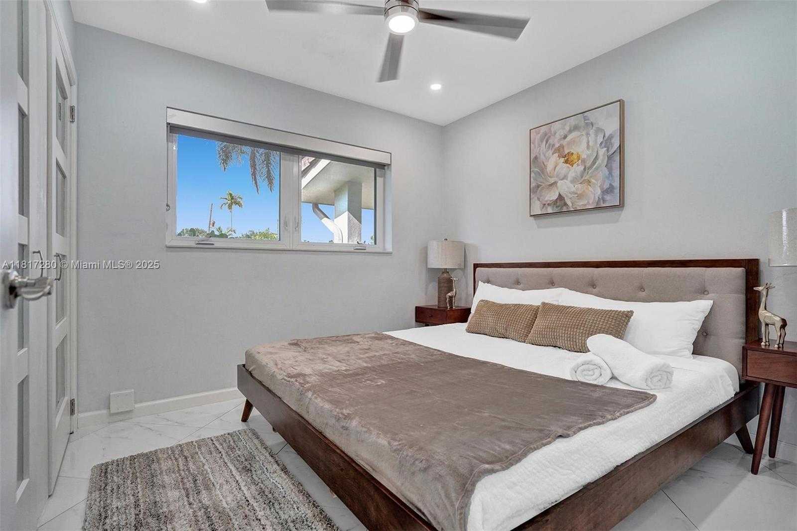 Small Image of 5230 NORTH EAST 20TH AVE, Fort Lauderdale Number 18