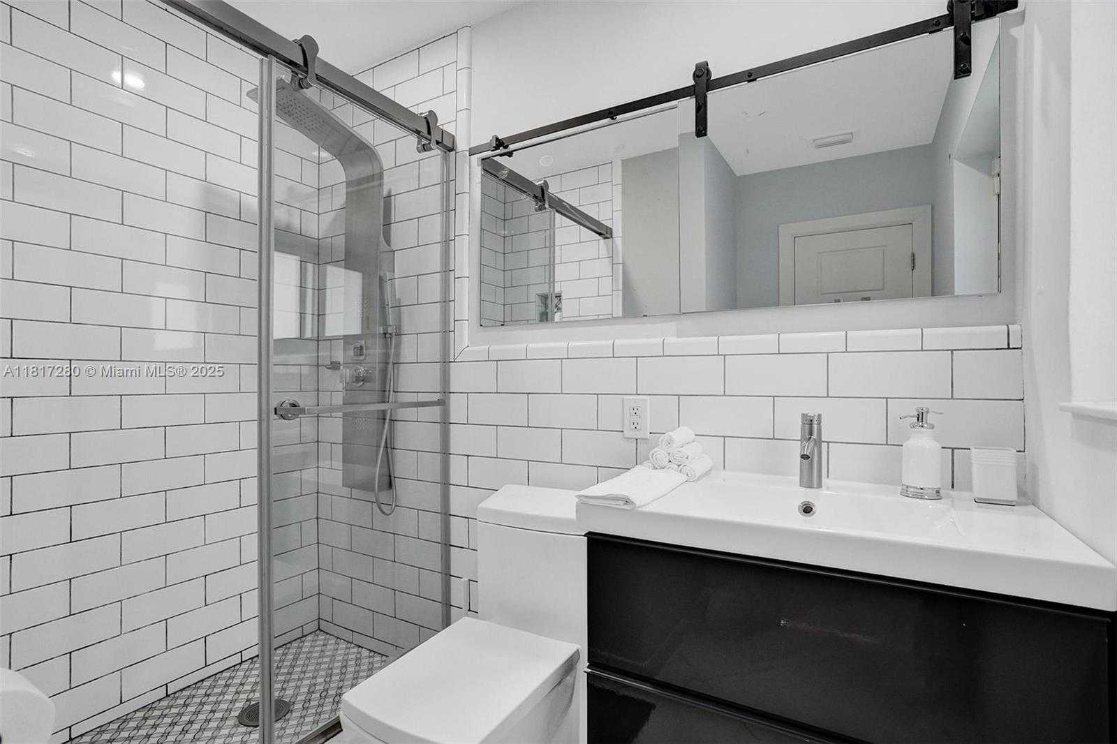 Small Image of 5230 NORTH EAST 20TH AVE, Fort Lauderdale Number 21