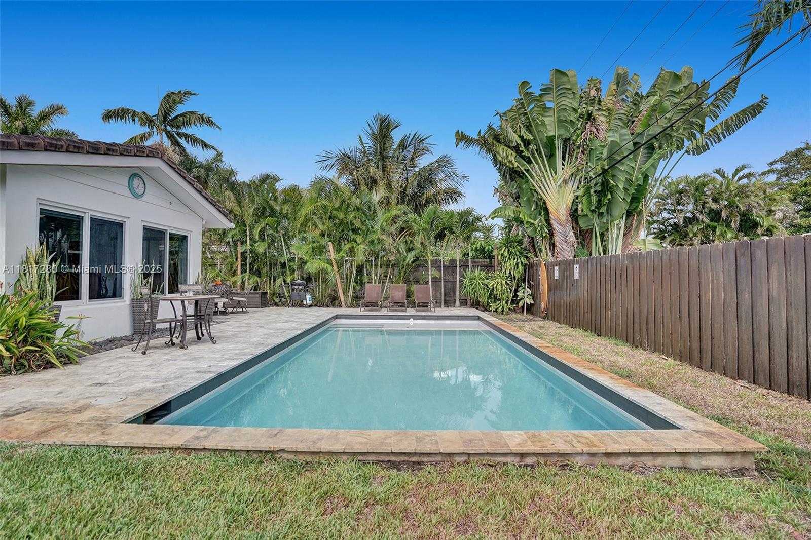Small Image of 5230 NORTH EAST 20TH AVE, Fort Lauderdale Number 3