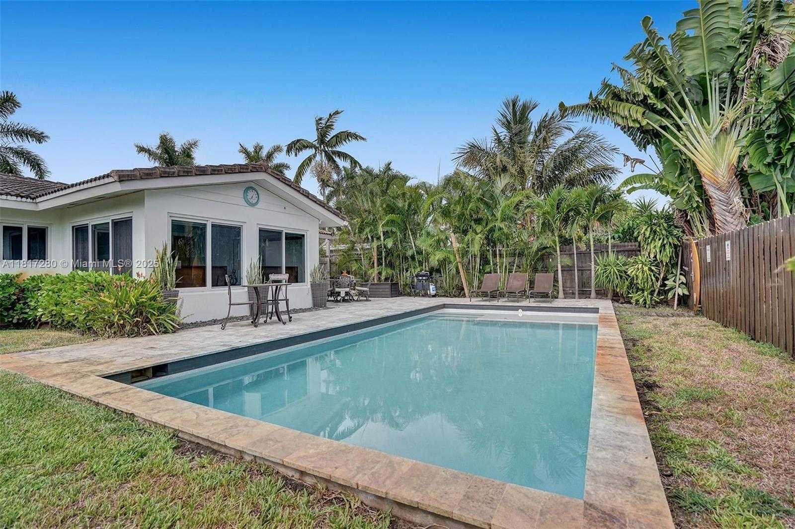 Small Image of 5230 NORTH EAST 20TH AVE, Fort Lauderdale Number 40