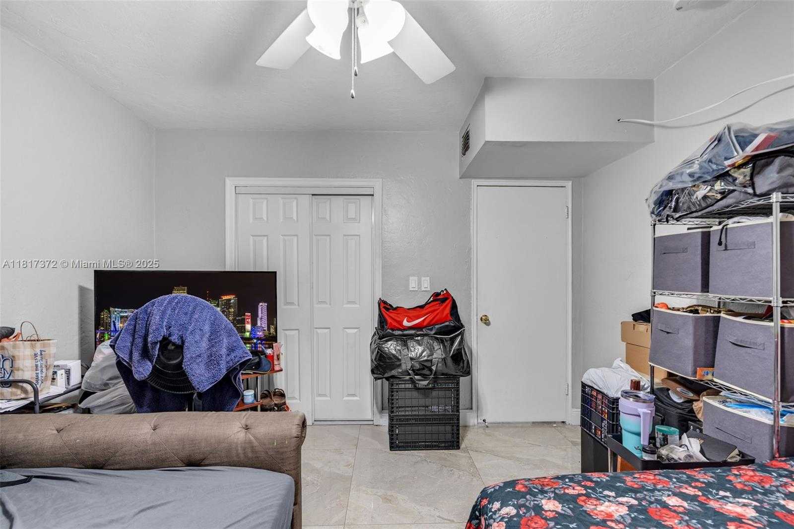 Small Image of 810 EAST 9TH PL, Hialeah Number 26