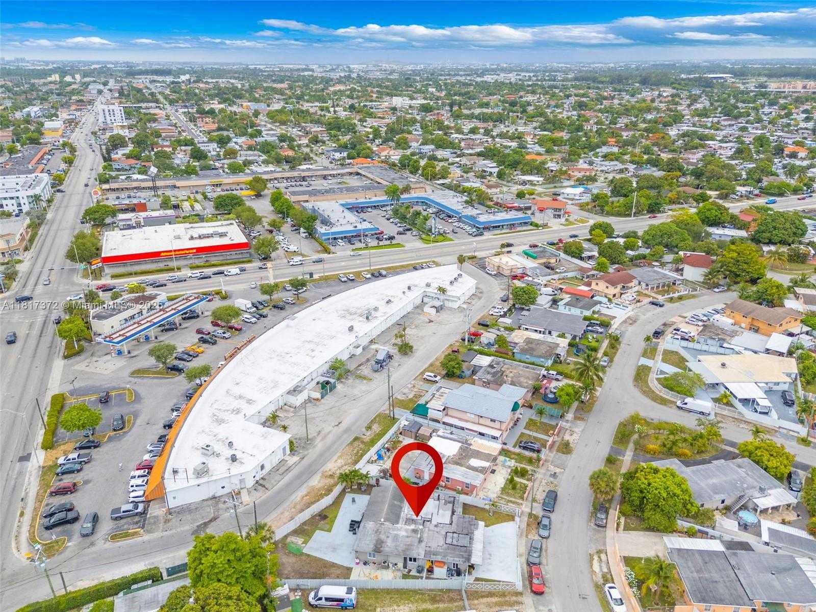 Small Image of 810 EAST 9TH PL, Hialeah Number 38