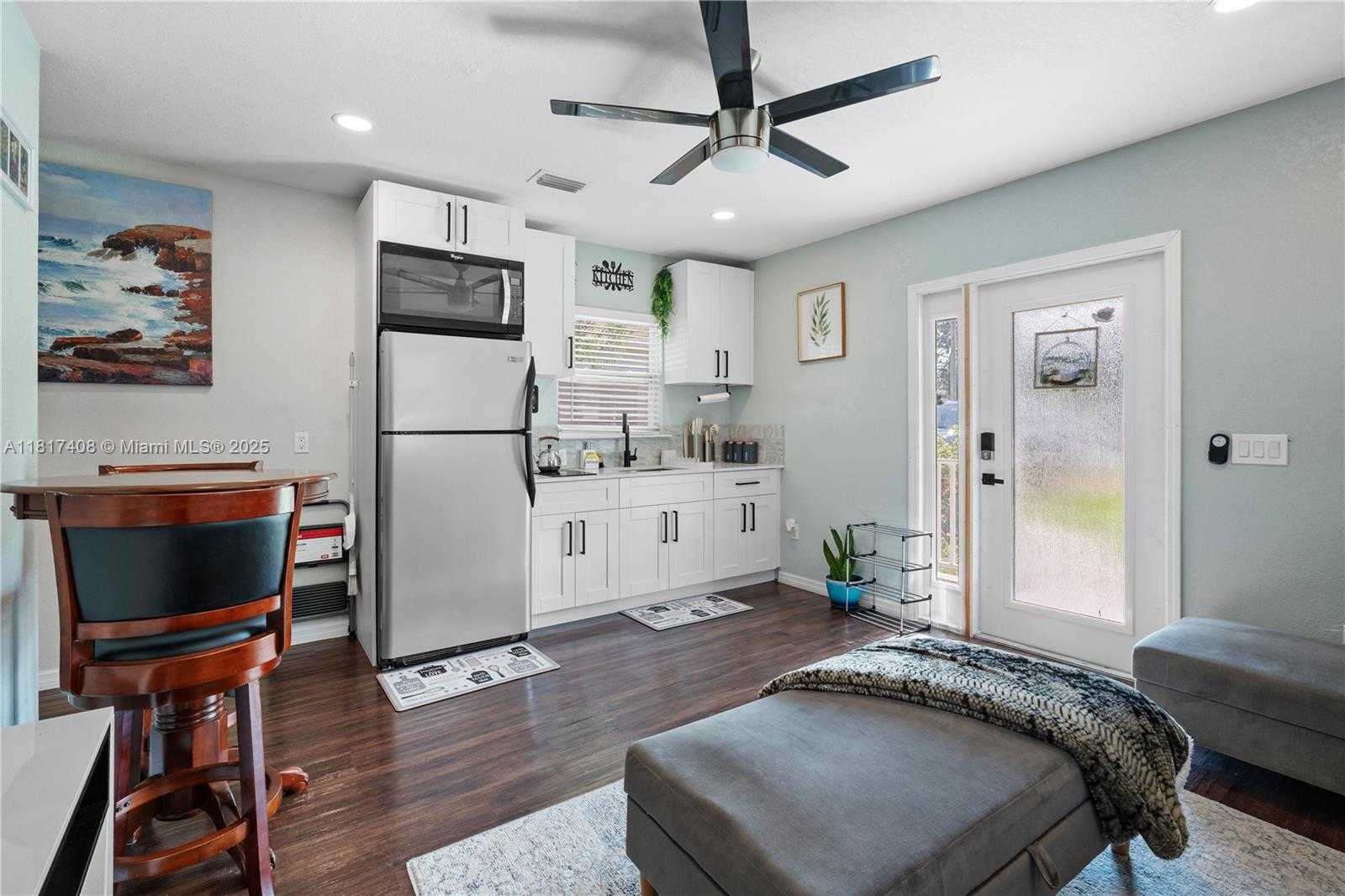 Small Image of 304 BRADLEY, Other City - In The State Of Florida Number 40