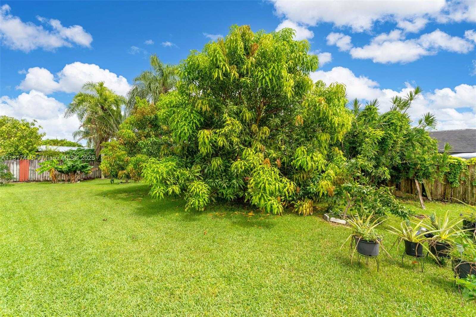 Small Image of 16040 SOUTH WEST 287TH ST, Homestead Number 20