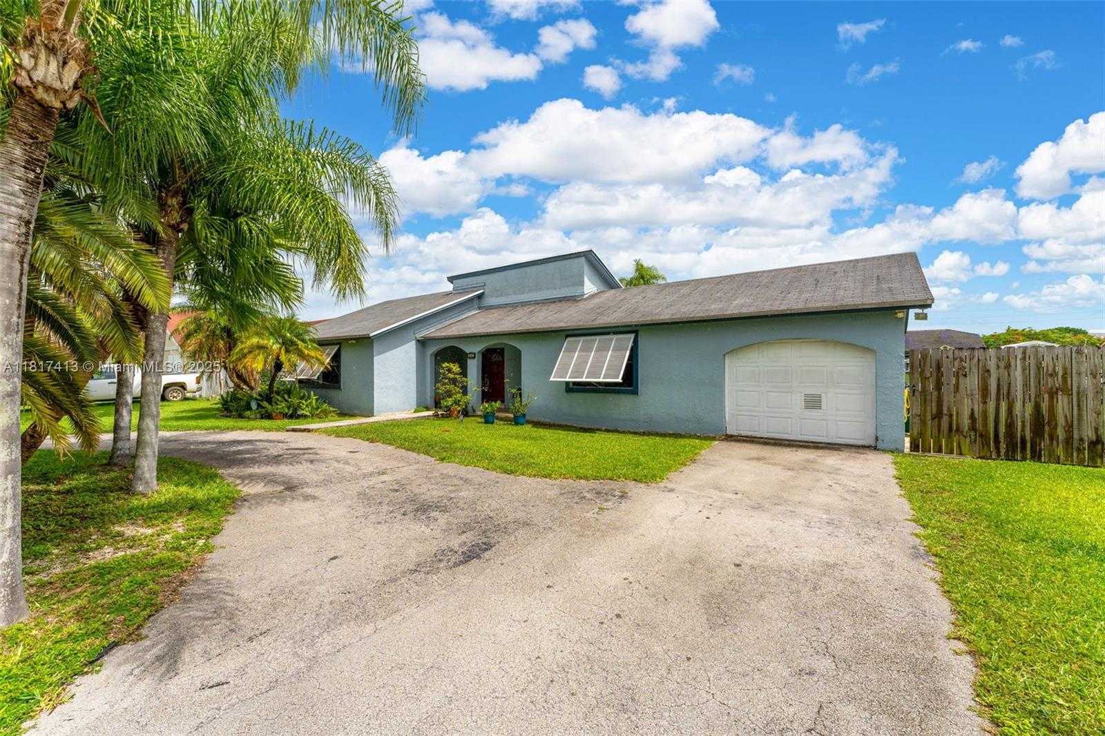 Small Image of 16040 SOUTH WEST 287TH ST, Homestead Number 3