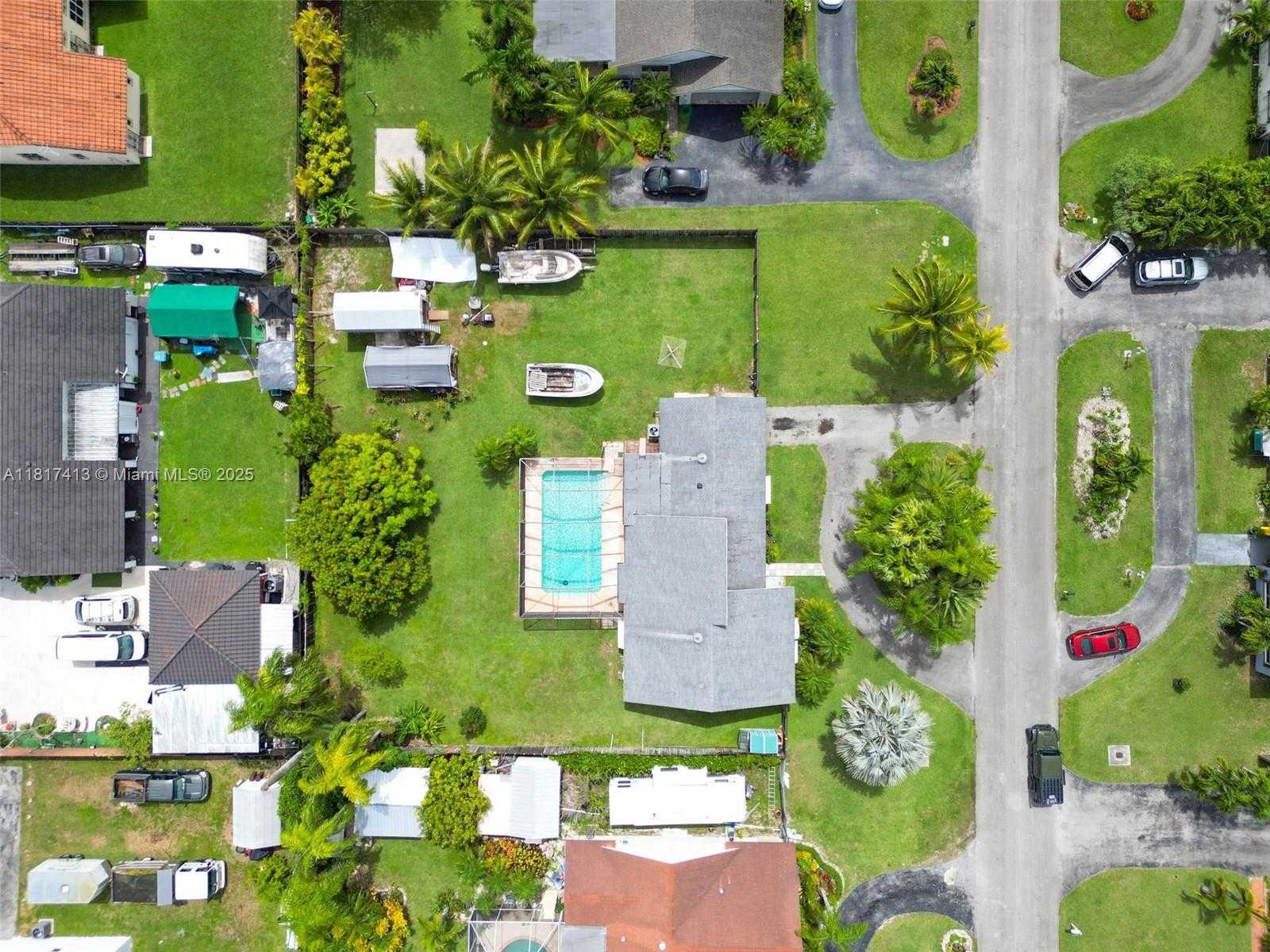 Small Image of 16040 SOUTH WEST 287TH ST, Homestead Number 47