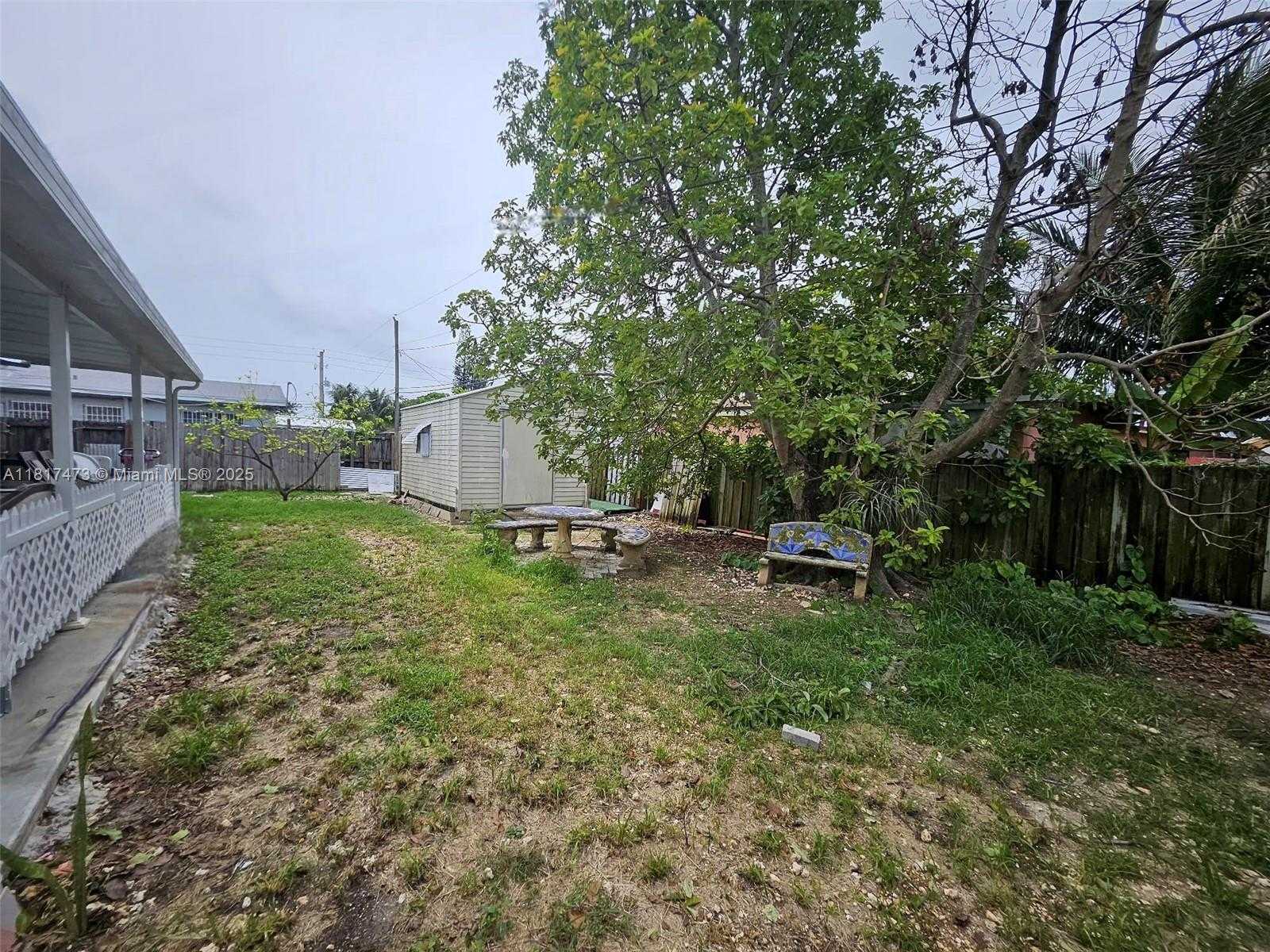 Small Image of 14720 SOUTH WEST 301ST ST, Homestead Number 20