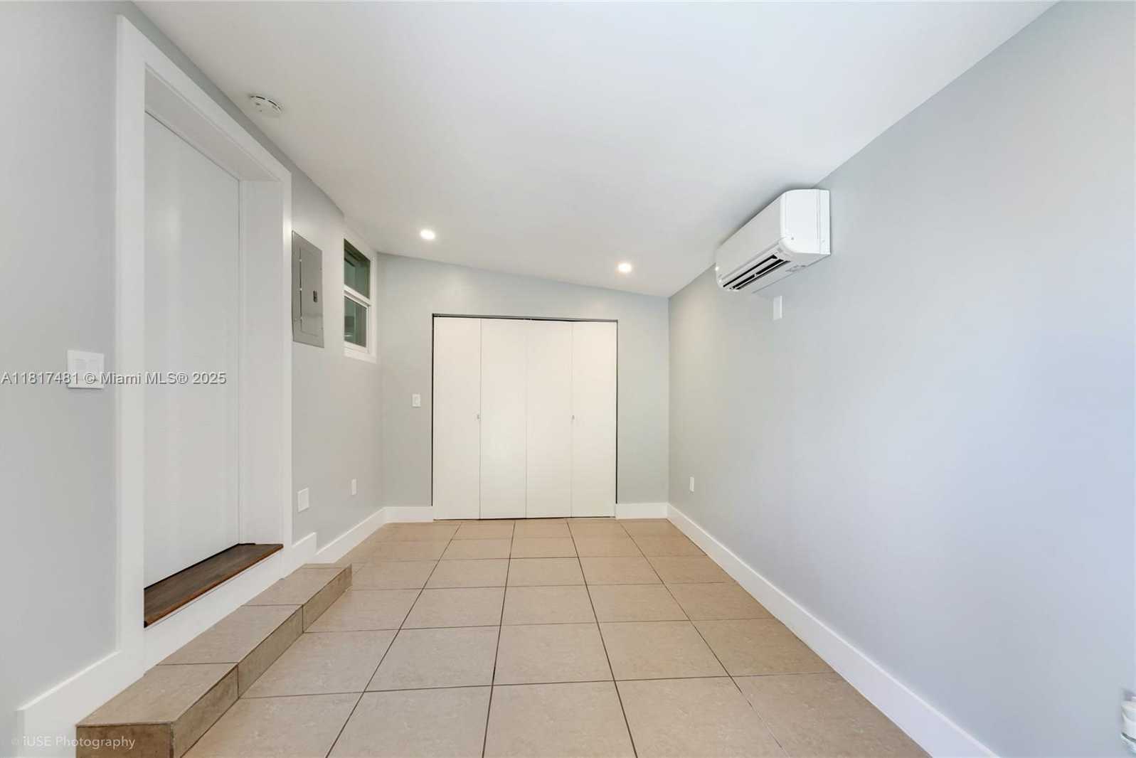 Small Image of 8730 NORTH EAST 8TH CT, Miami Number 22
