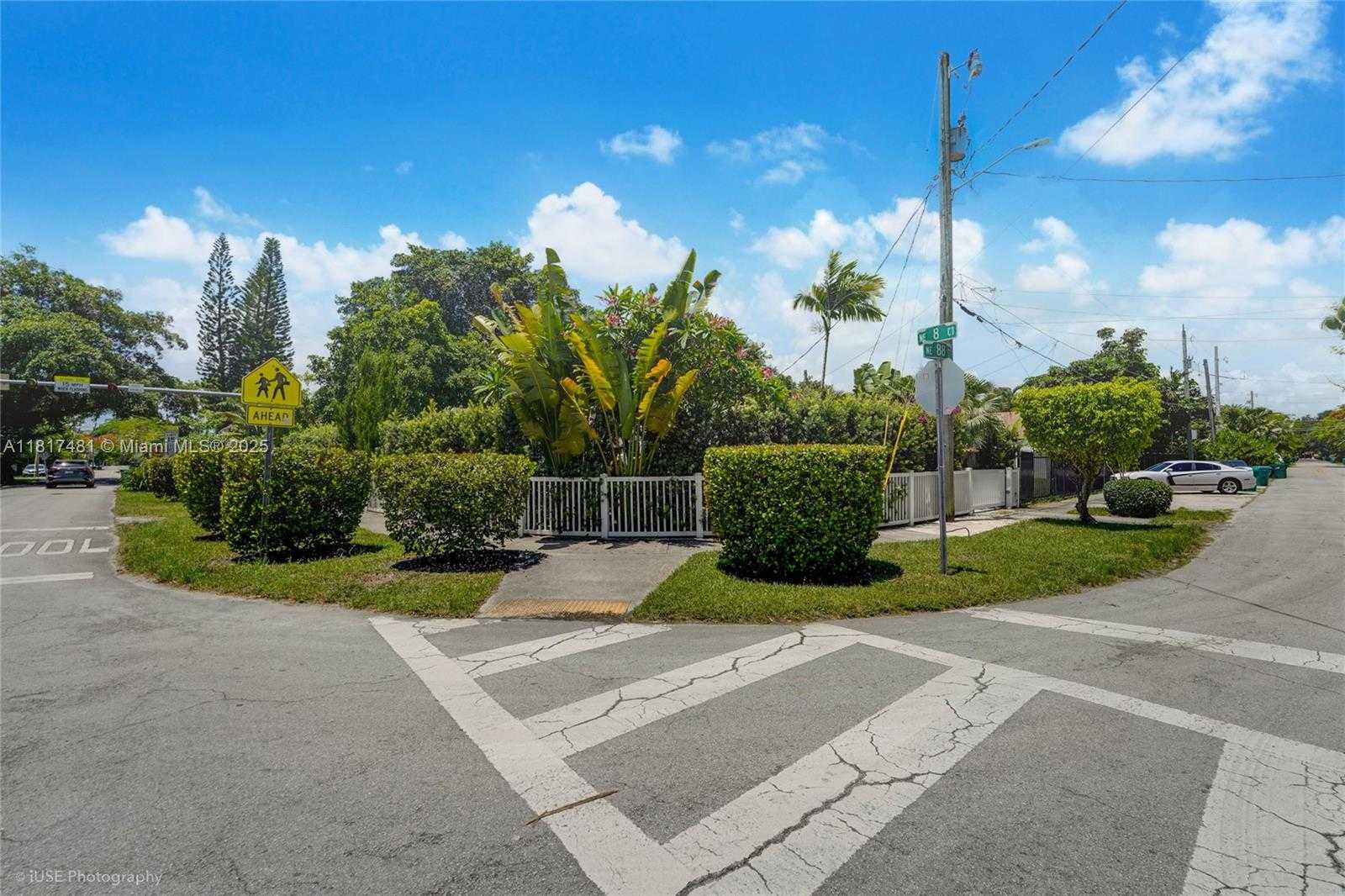 Small Image of 8730 NORTH EAST 8TH CT, Miami Number 27