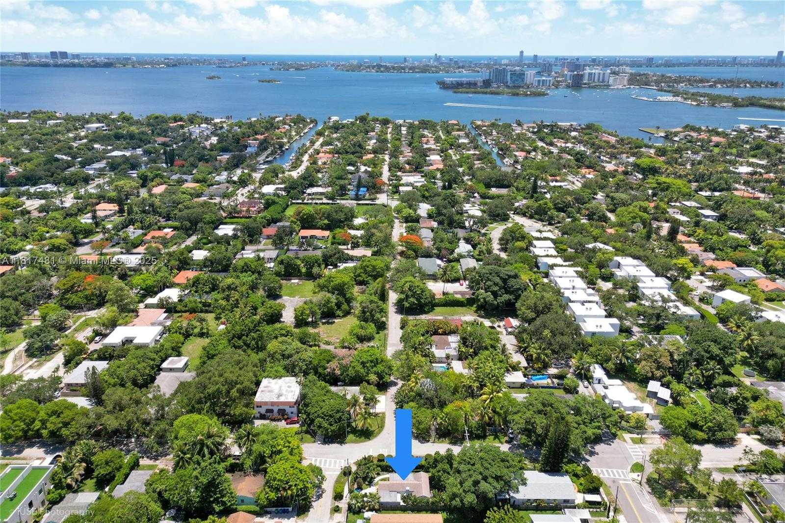 Small Image of 8730 NORTH EAST 8TH CT, Miami Number 3