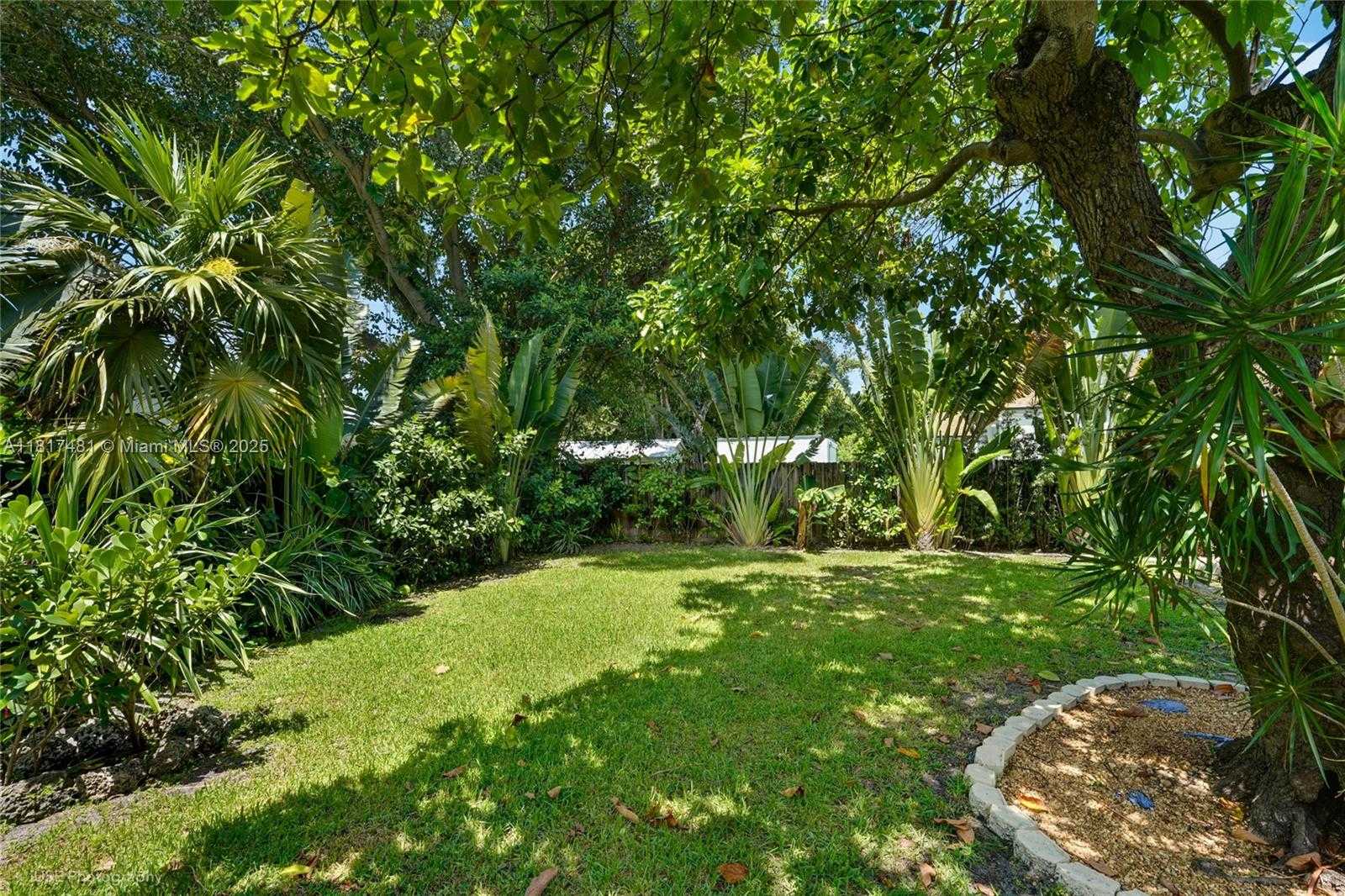 Small Image of 8730 NORTH EAST 8TH CT, Miami Number 8