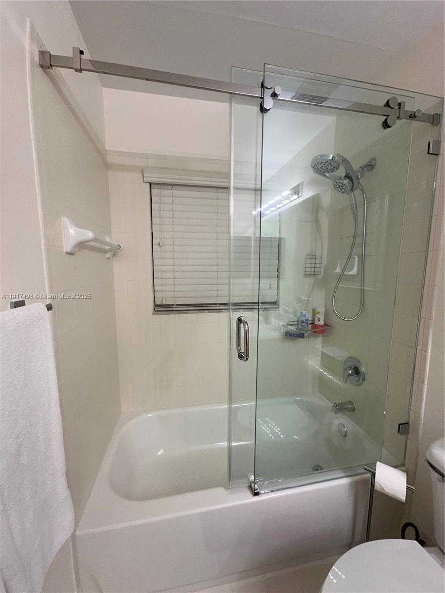 Small Image of 2046 NORTH EAST 4TH CT, Homestead Number 17