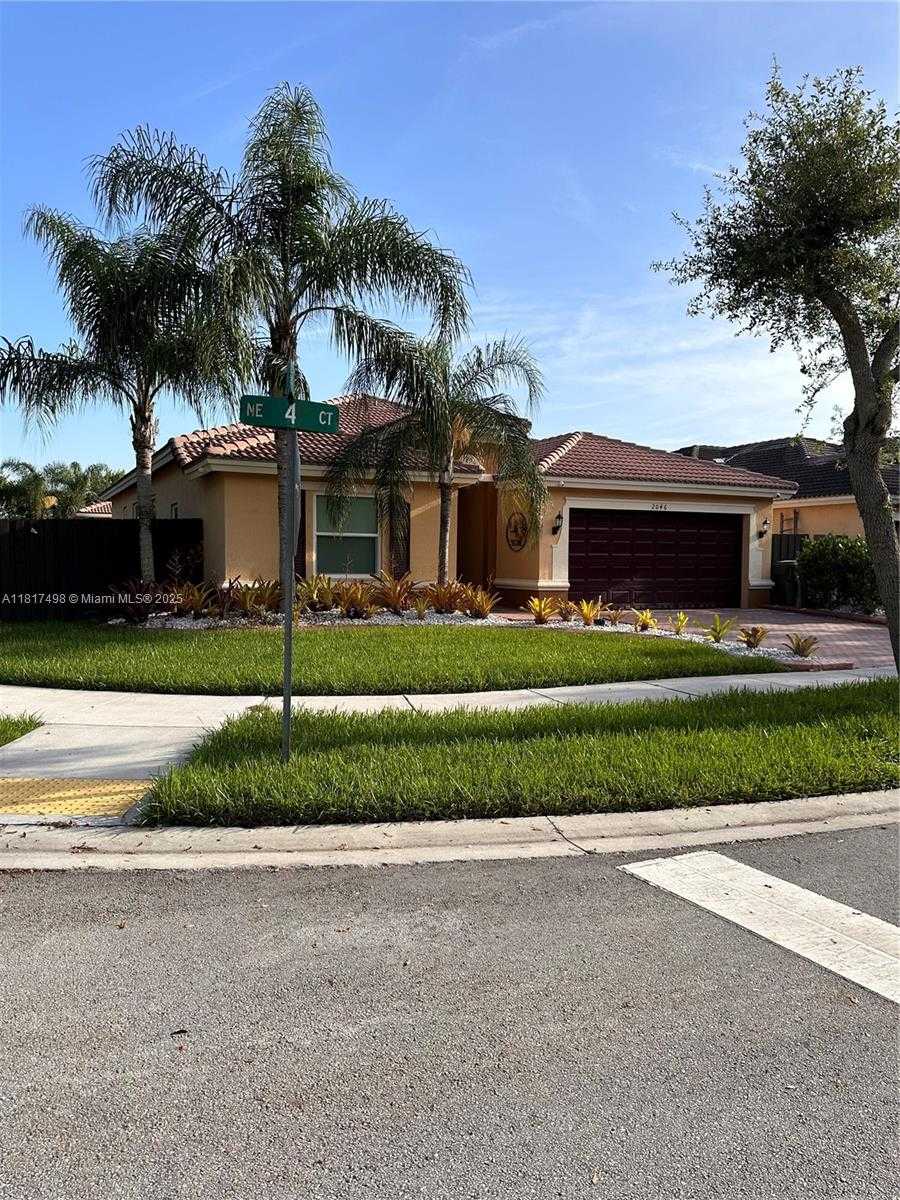 Small Image of 2046 NORTH EAST 4TH CT, Homestead Number 2