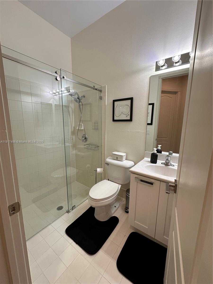 Small Image of 2046 NORTH EAST 4TH CT, Homestead Number 25